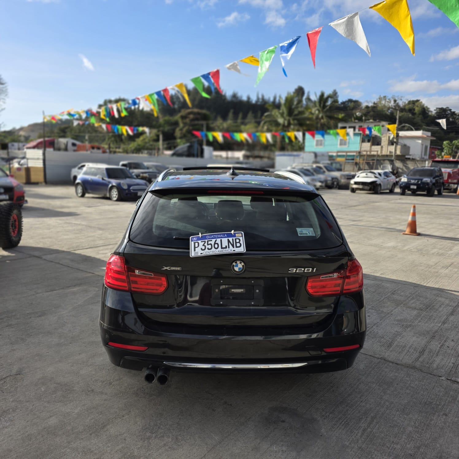 
								🔥 BMW 2015 XDRIVE A PRECIO DE GANGA 🔥 🚗 BMW 328i XDRIVE 2015 AUTOMÁTICO full									