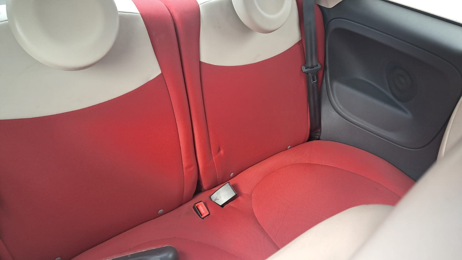 
								PEQUEÑO, ECONÓMICO Y AUTOMÁTICO – FIAT 500 2012 AUTOMÁTICO – GANGA HOY full									