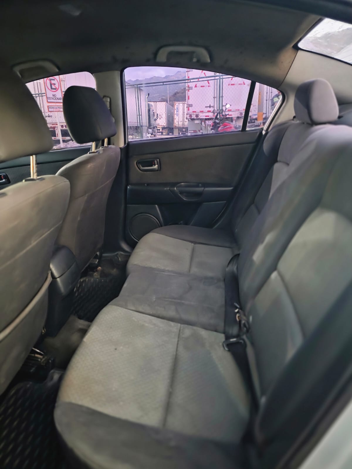 
								🔥 AUTOMÁTICO BARATO – LISTO PARA TRABAJAR 🔥 🚗 MAZDA 3 2004 AUTOMÁTICO full									